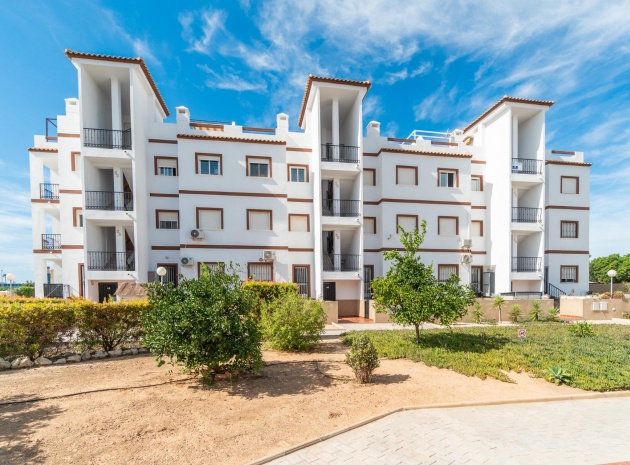 Appartement - Wederverkoop - Punta Prima - ESMA-53505