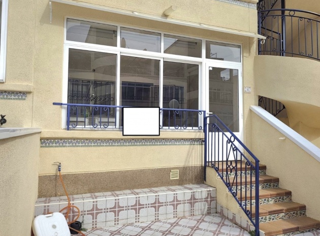 Appartement - Wederverkoop - Punta Prima - La Cinuelica