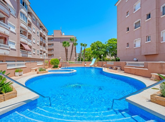 Appartement - Wederverkoop - Santa Pola - Santa Pola Centro