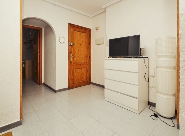 Appartement - Wederverkoop - Torrevieja - CSP-72852