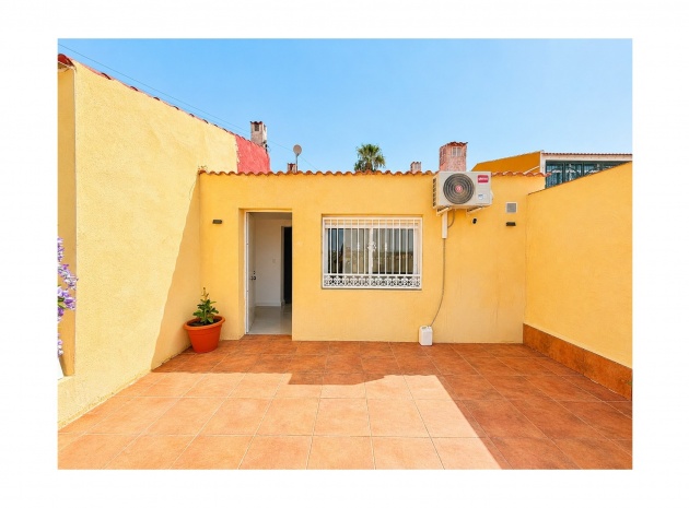 Appartement - Wederverkoop - Torrevieja - La Siesta - El Salado - Torreta