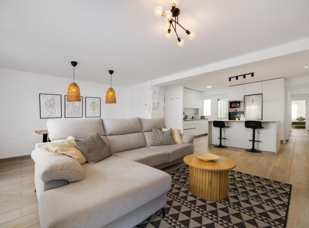 Appartement - Wederverkoop - Torrevieja - Playa Del Cura