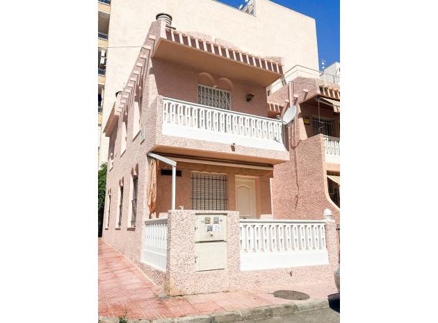 Appartement - Wederverkoop - Torrevieja - Torrevieja Centro