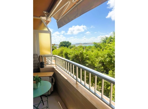 Appartement - Wederverkoop - Torrevieja - Torrevieja Centro