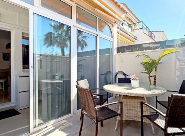 Appartement - Wederverkoop - Torrevieja - Torrevieja Centro