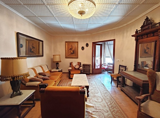 Appartement - Wederverkoop - Torrevieja - Torrevieja Centro