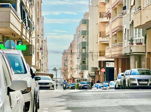 Appartement - Wederverkoop - Torrevieja - Torrevieja Centro