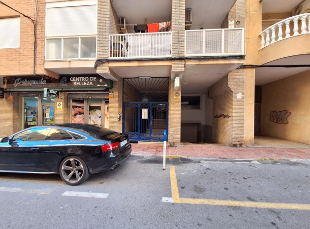 Appartement - Wederverkoop - Torrevieja - Torrevieja Centro