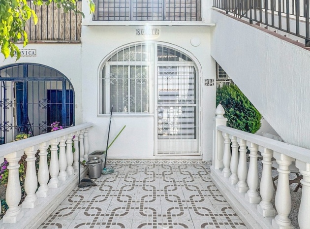 Appartement - Wederverkoop - Torrevieja - Torrevieja Centro
