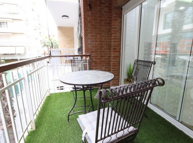 Appartement - Wederverkoop - Torrevieja - Torrevieja Centro