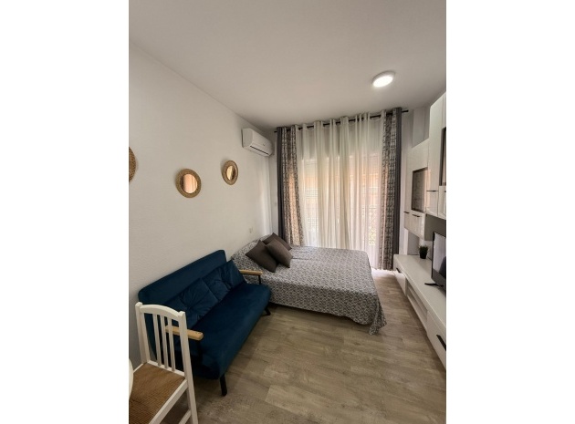 Appartement - Wederverkoop - Torrevieja - Torrevieja Centro