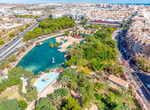 Appartement - Wederverkoop - Torrevieja - Torrevieja Centro