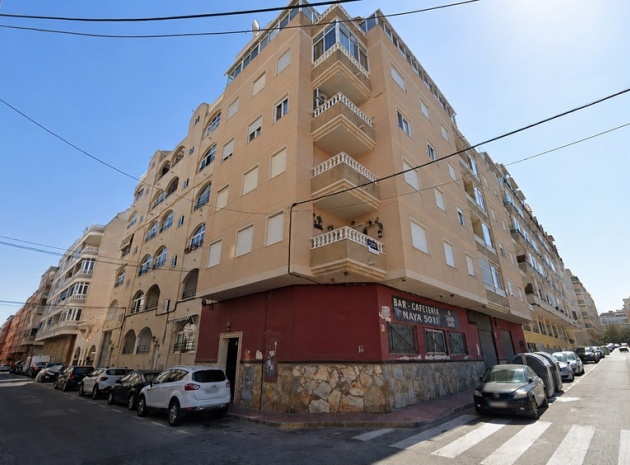 Appartement - Wederverkoop - Torrevieja - Torrevieja Centro