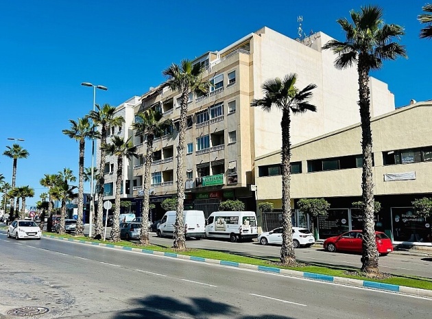 Appartement - Wederverkoop - Torrevieja - Torrevieja Centro