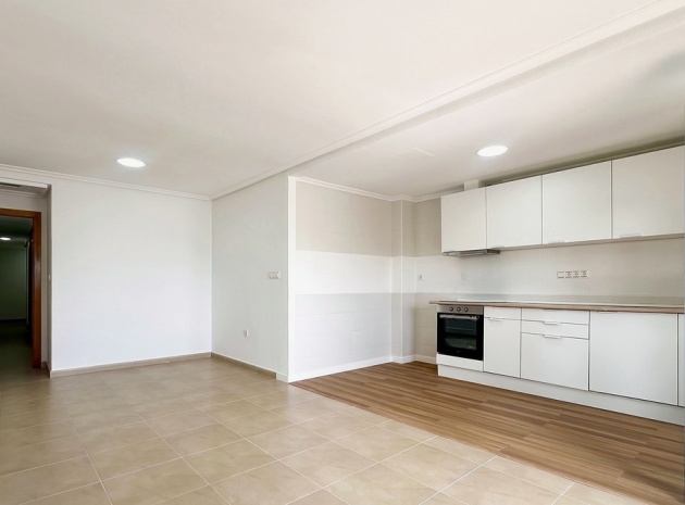 Appartement - Wederverkoop - Torrevieja - Torrevieja Centro