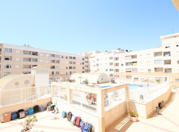 Appartement - Wederverkoop - Torrevieja - Torrevieja
