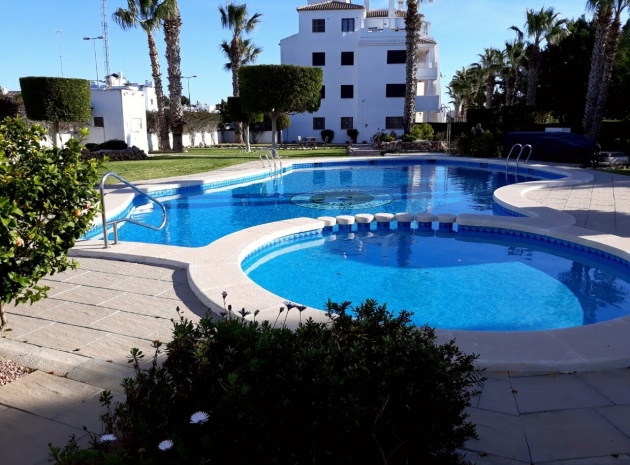 Appartement - Wederverkoop - Villamartin - Villamartin
