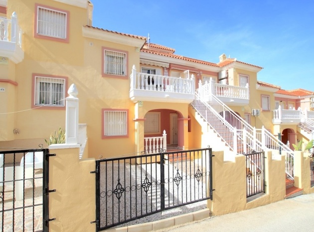 Appartement - Wederverkoop - Villamartin - Villamartin