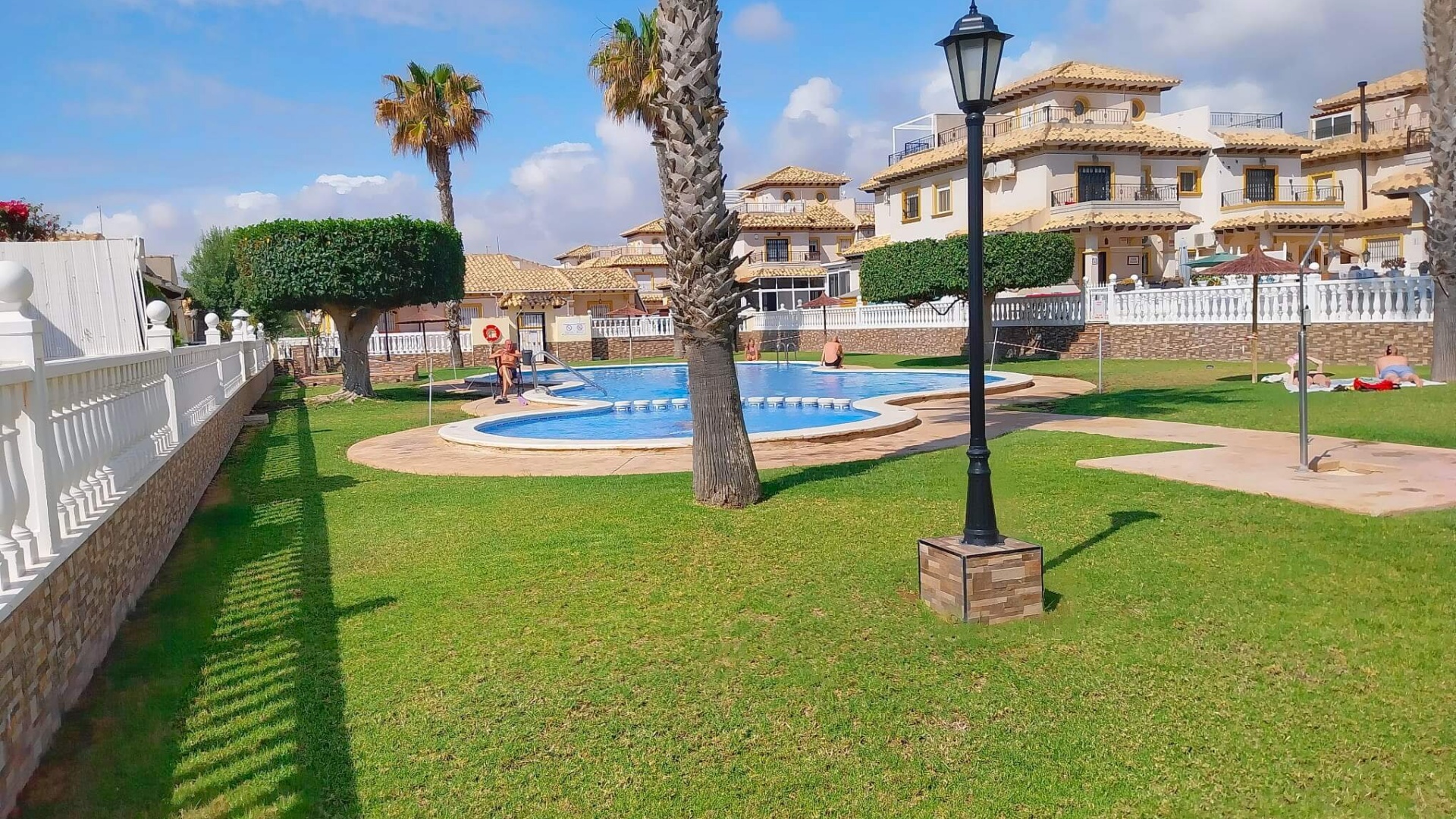 Återförsäljning - Bungalow - Cabo Roig - la regia