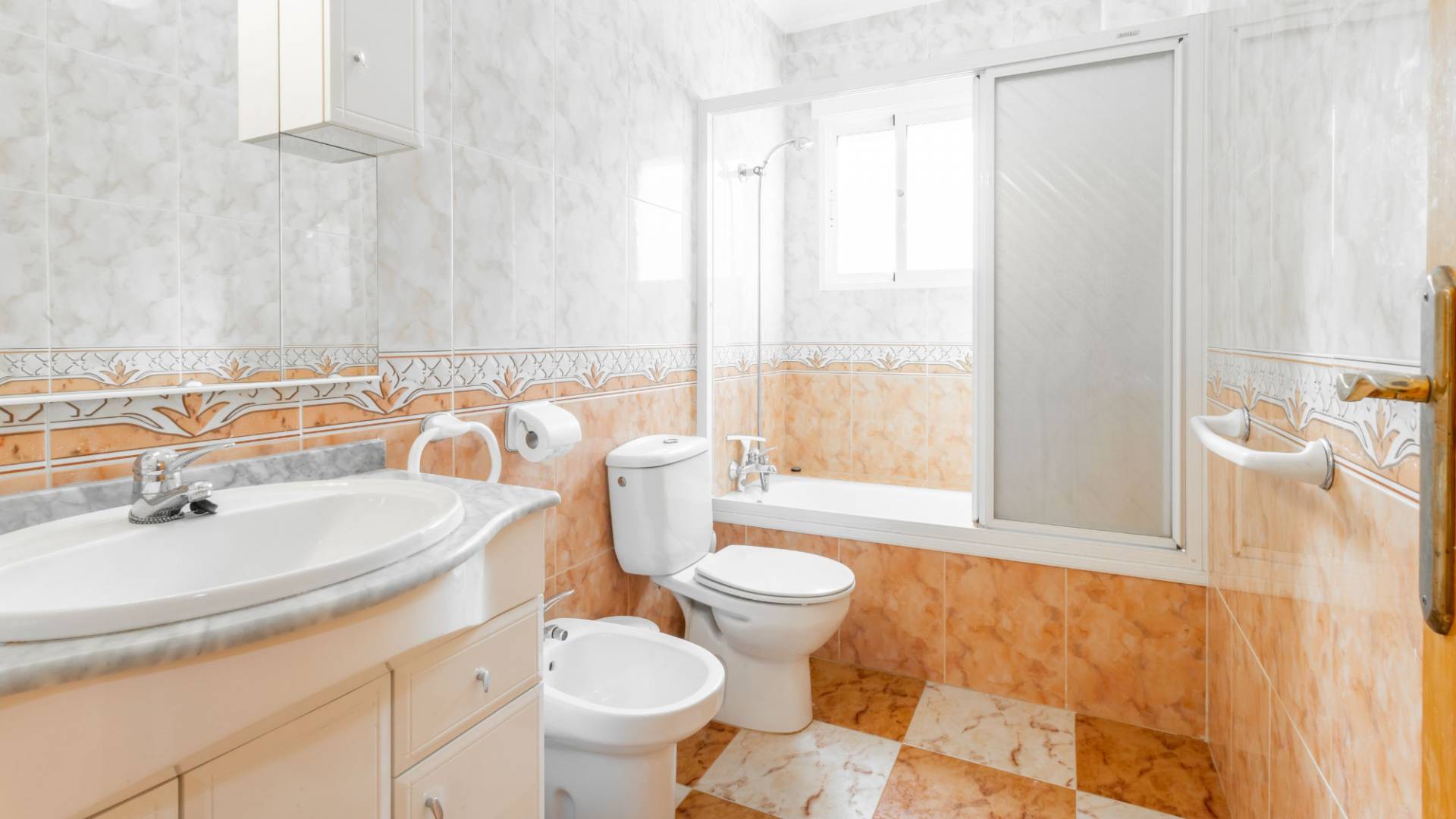 Återförsäljning - Bungalow - Cabo Roig - san jose