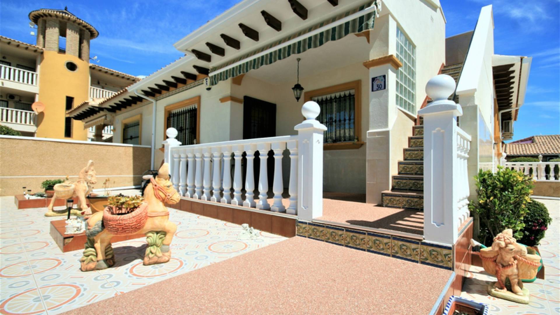 Återförsäljning - Bungalow - Cabo Roig - san jose