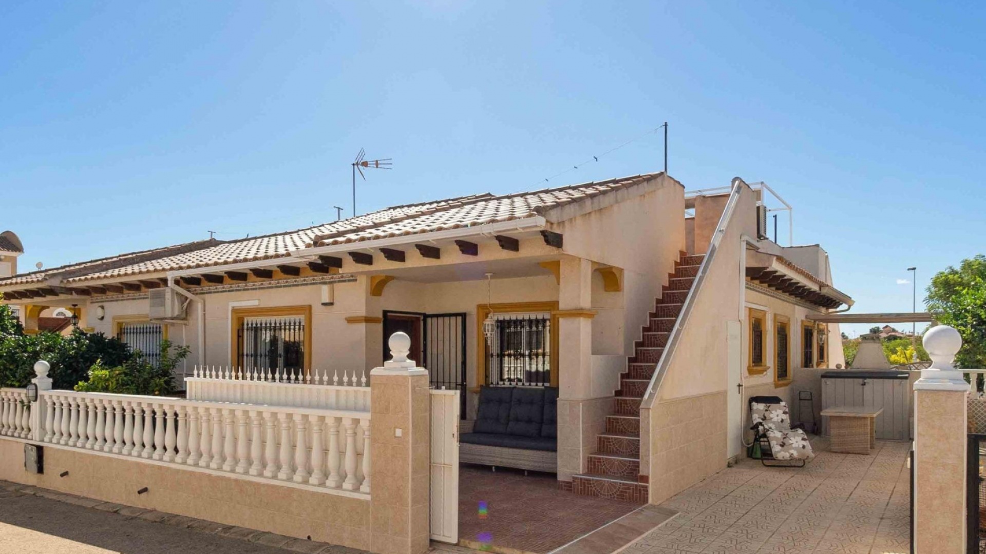 Återförsäljning - Bungalow - Cabo Roig - san jose