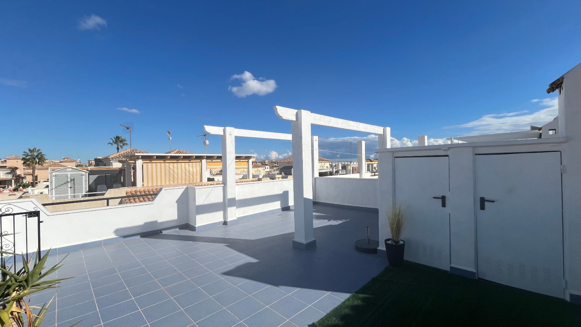 Återförsäljning - Bungalow - Punta Prima - serena