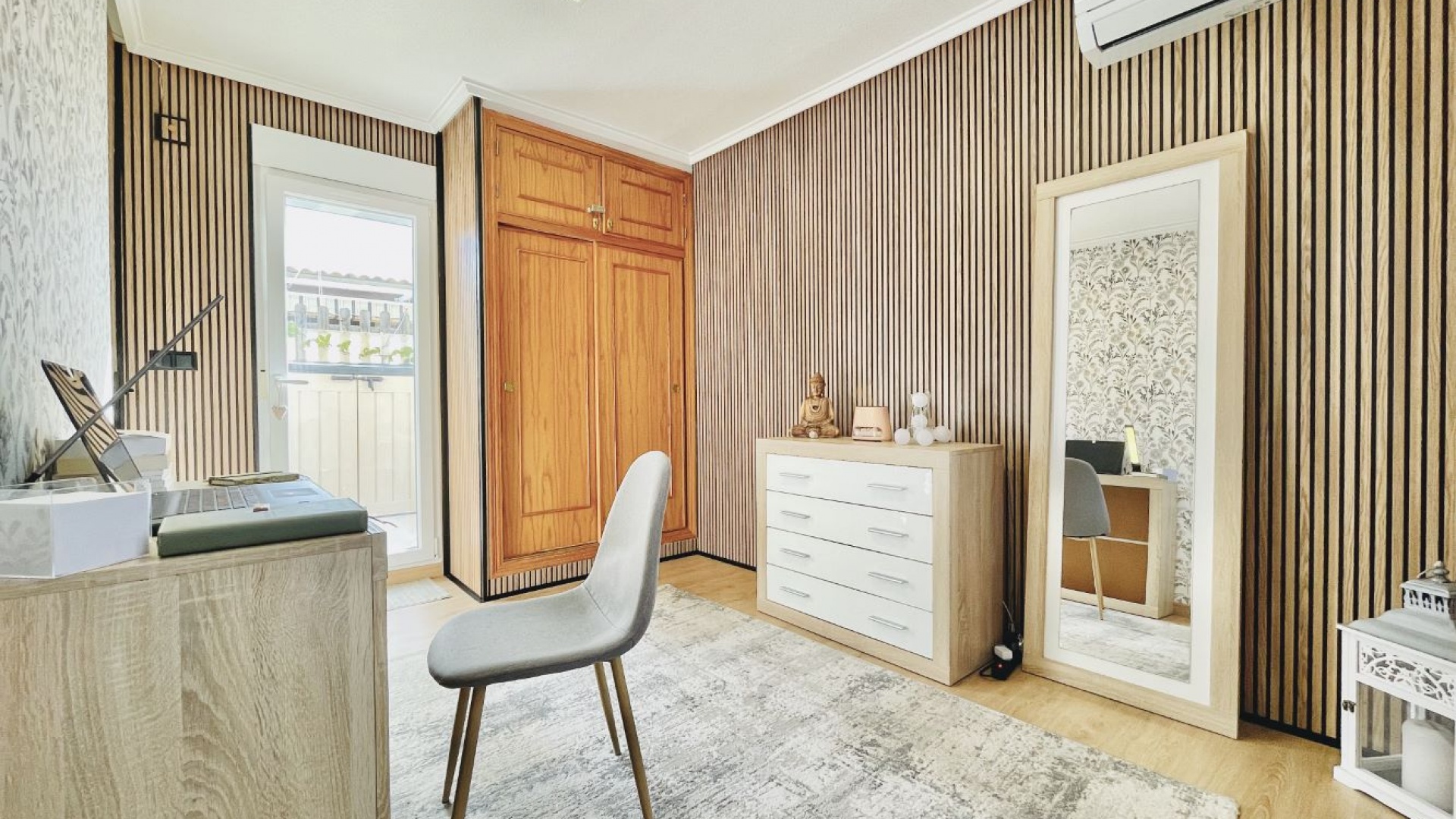 Återförsäljning - Bungalow - Punta Prima - serena