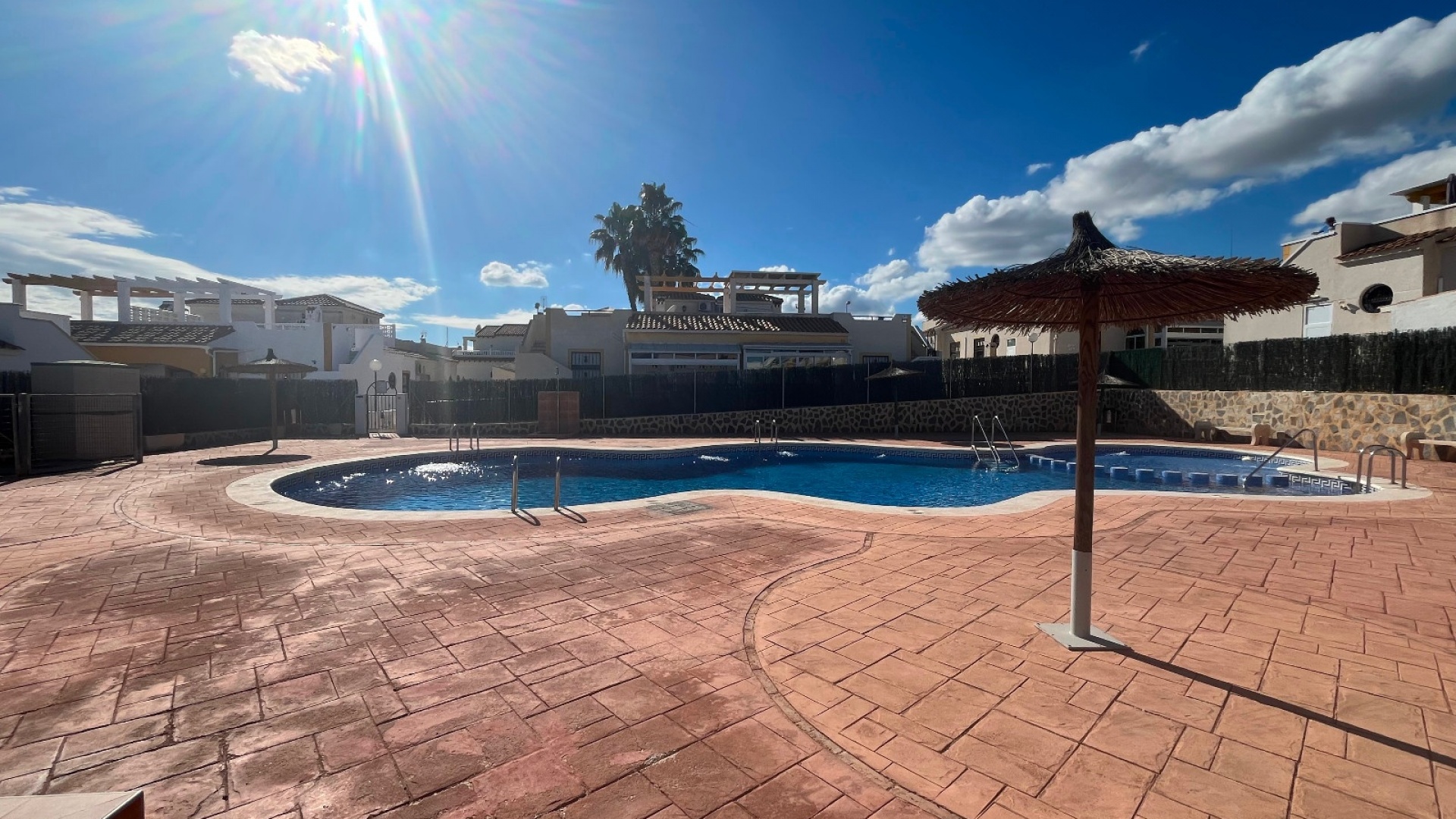 Återförsäljning - Bungalow - Punta Prima - serena