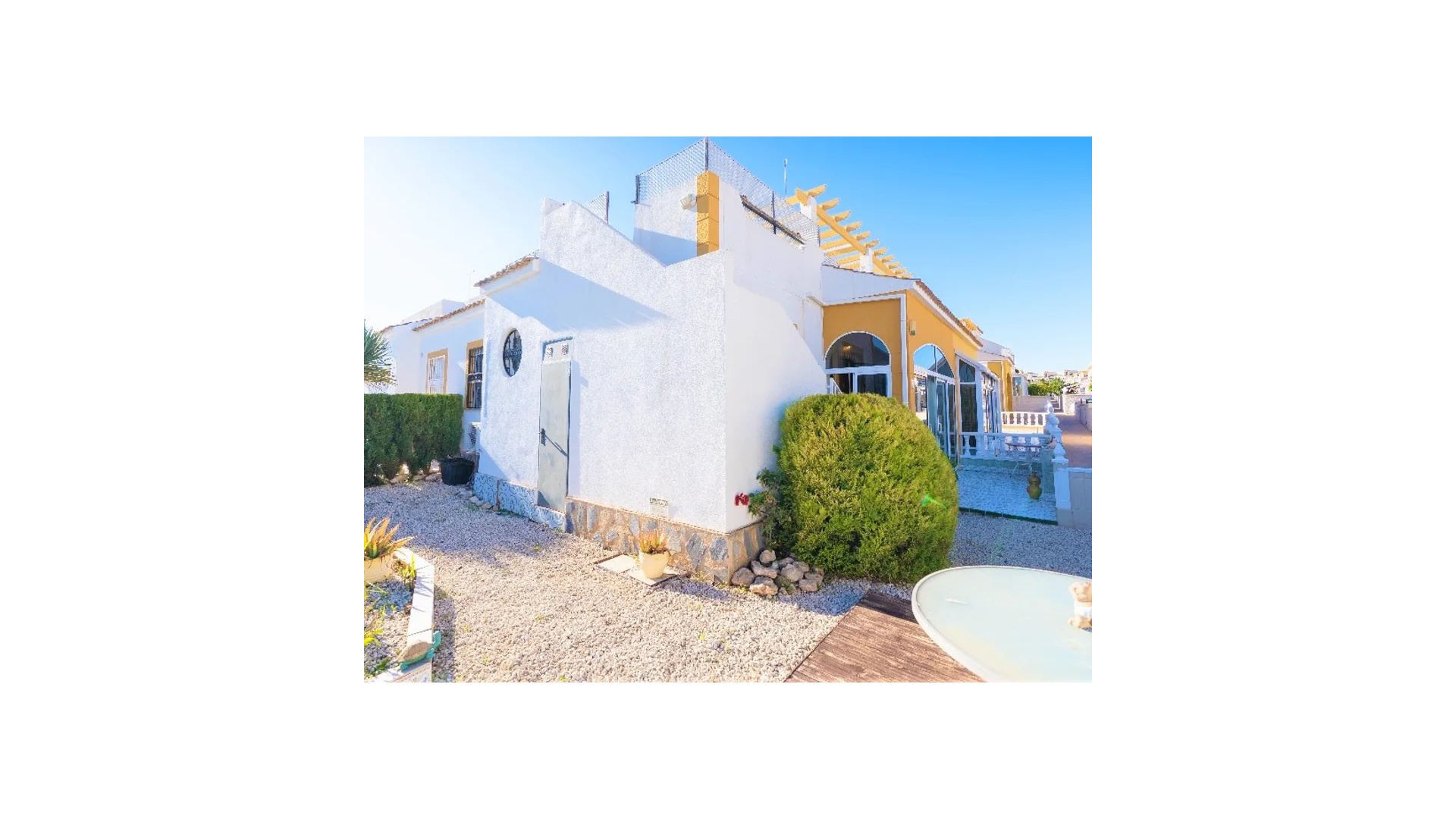 Återförsäljning - Bungalow - Punta Prima - serena