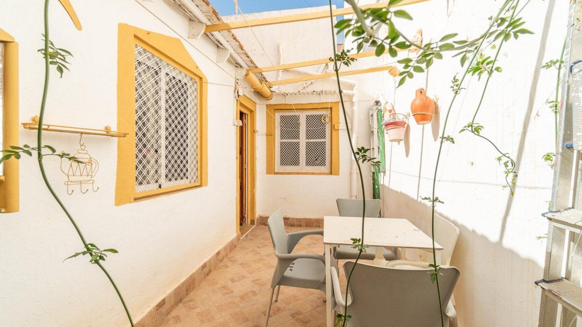 Återförsäljning - Bungalow - Torrevieja - Playa de los Naufragos