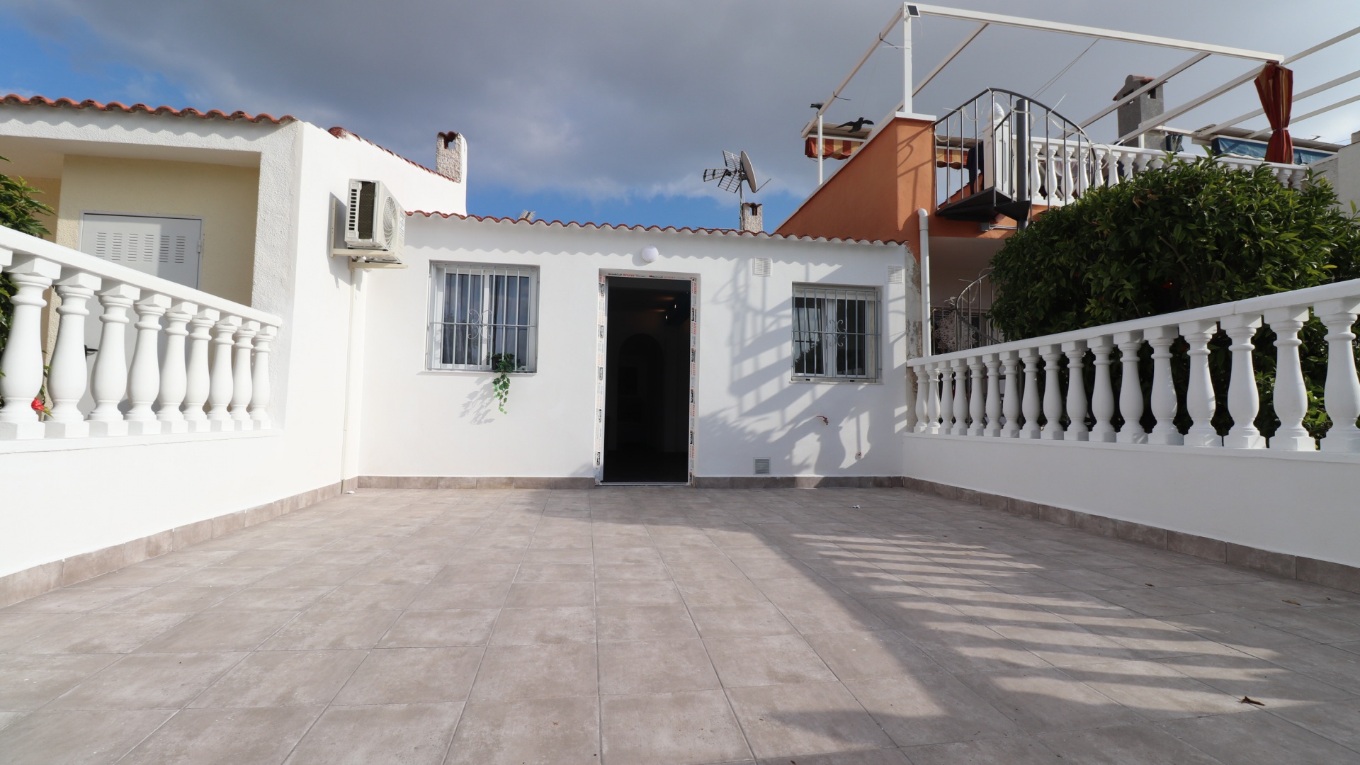 Återförsäljning - Bungalow - Torrevieja - Torretas