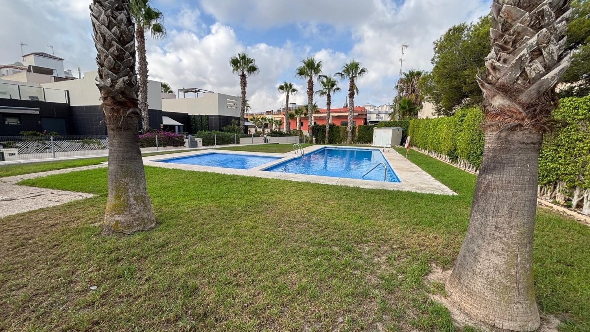 Återförsäljning - Bungalow - Villamartin - La Fuente