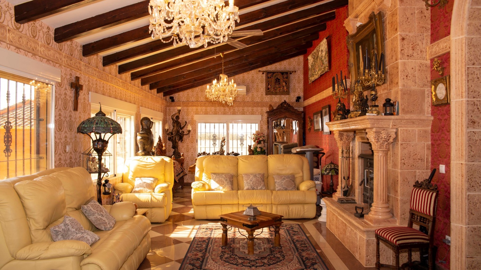 Återförsäljning - Country Property - Dolores