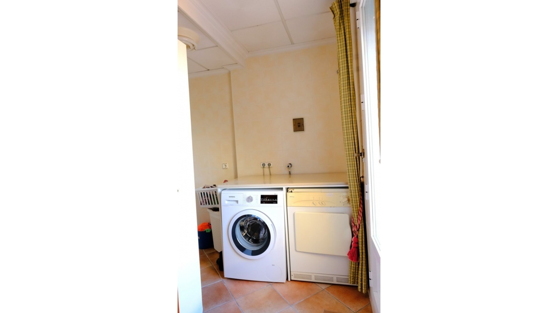 Återförsäljning - Country Property - Orihuela - Orihuela Centro