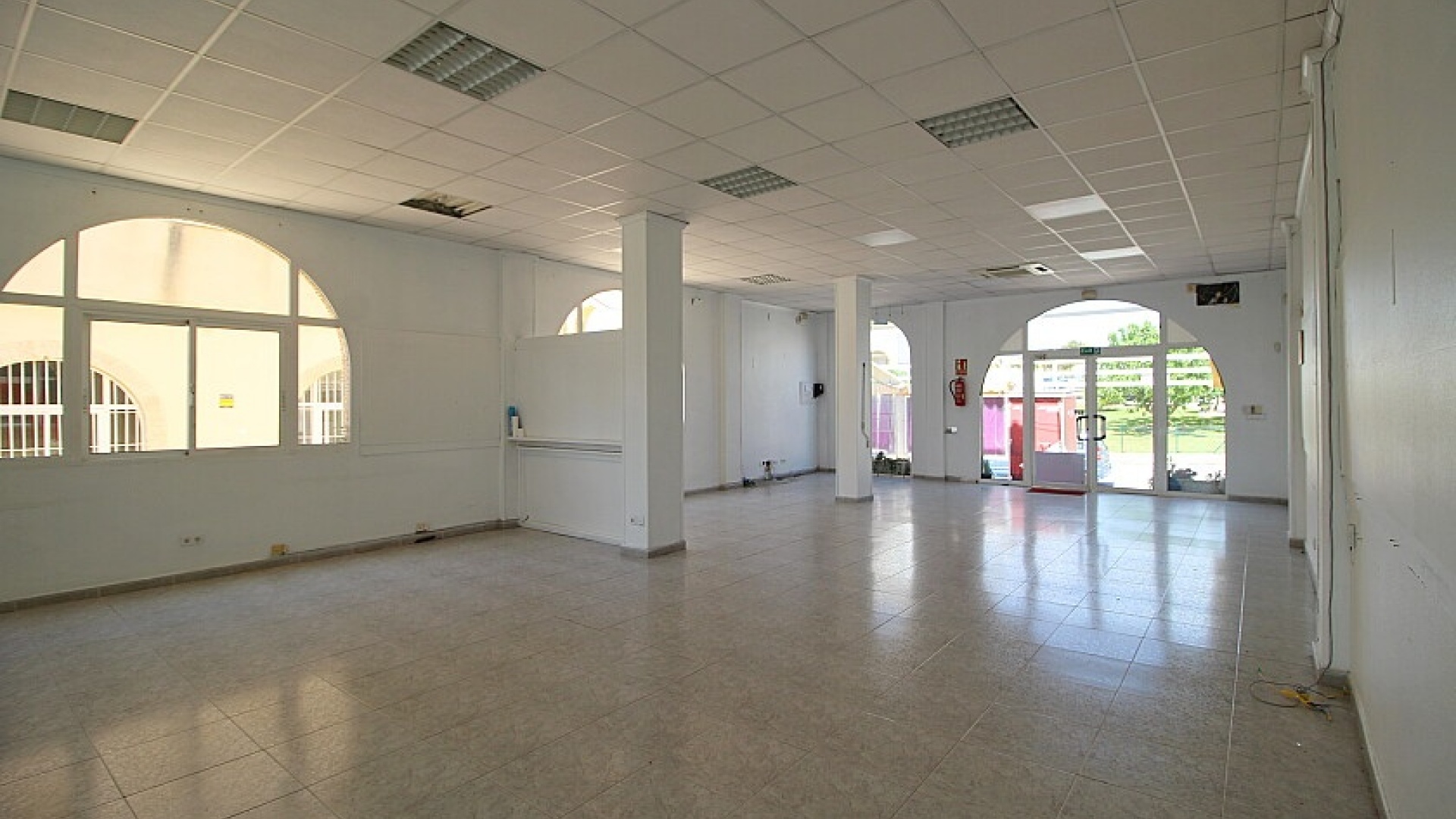 Återförsäljning - Kommersiell - Orihuela Costa - La Zenia