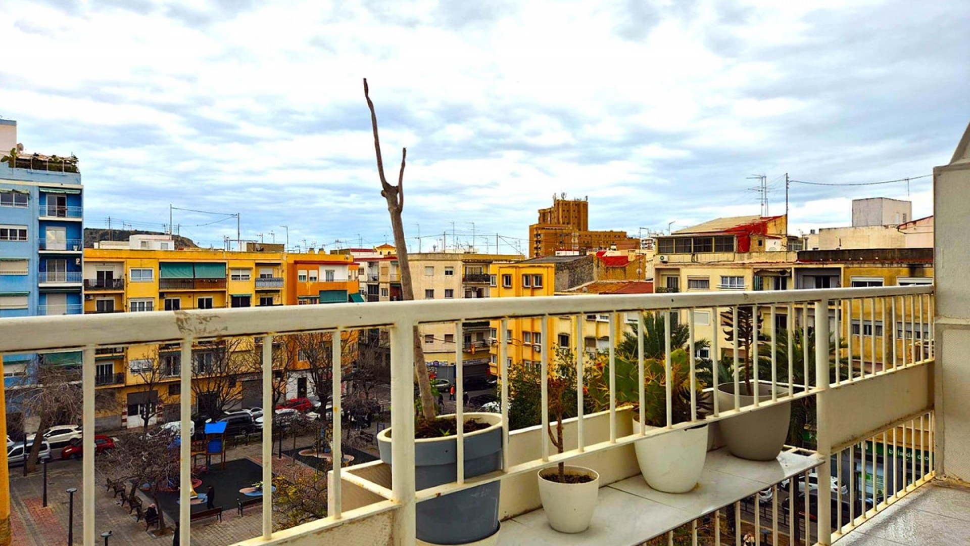 Återförsäljning - Lägenhet - Alicante - Alicante Centro