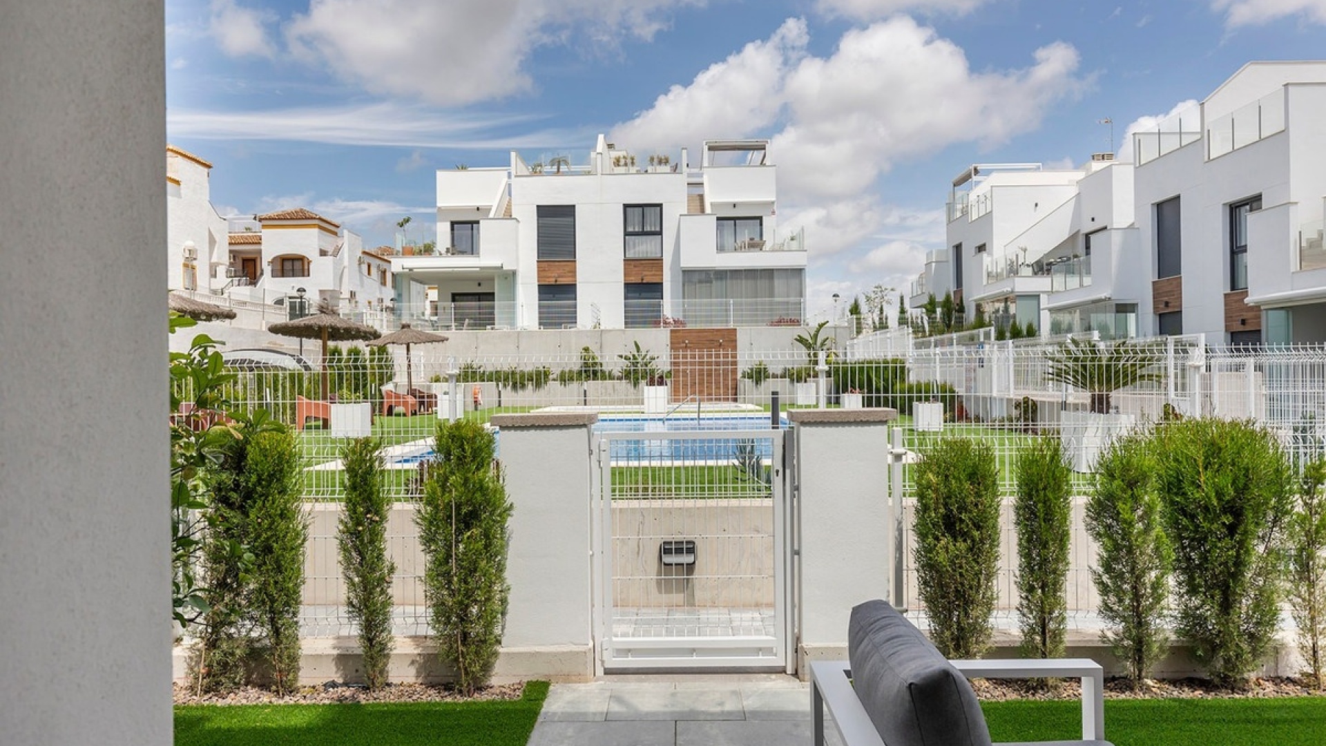 Återförsäljning - Lägenhet - Benidorm - Urb Entre Naranjos