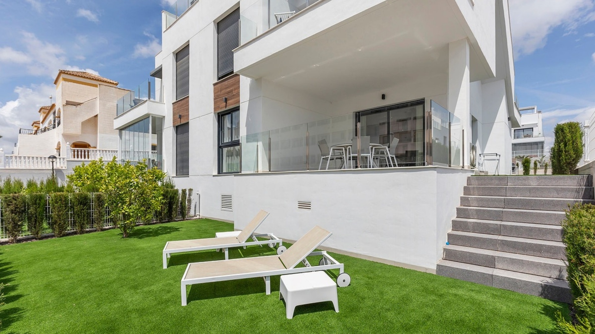 Återförsäljning - Lägenhet - Benidorm - Urb Entre Naranjos