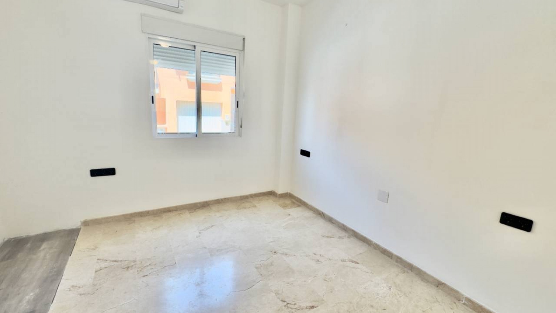 Återförsäljning - Lägenhet - Benijofar