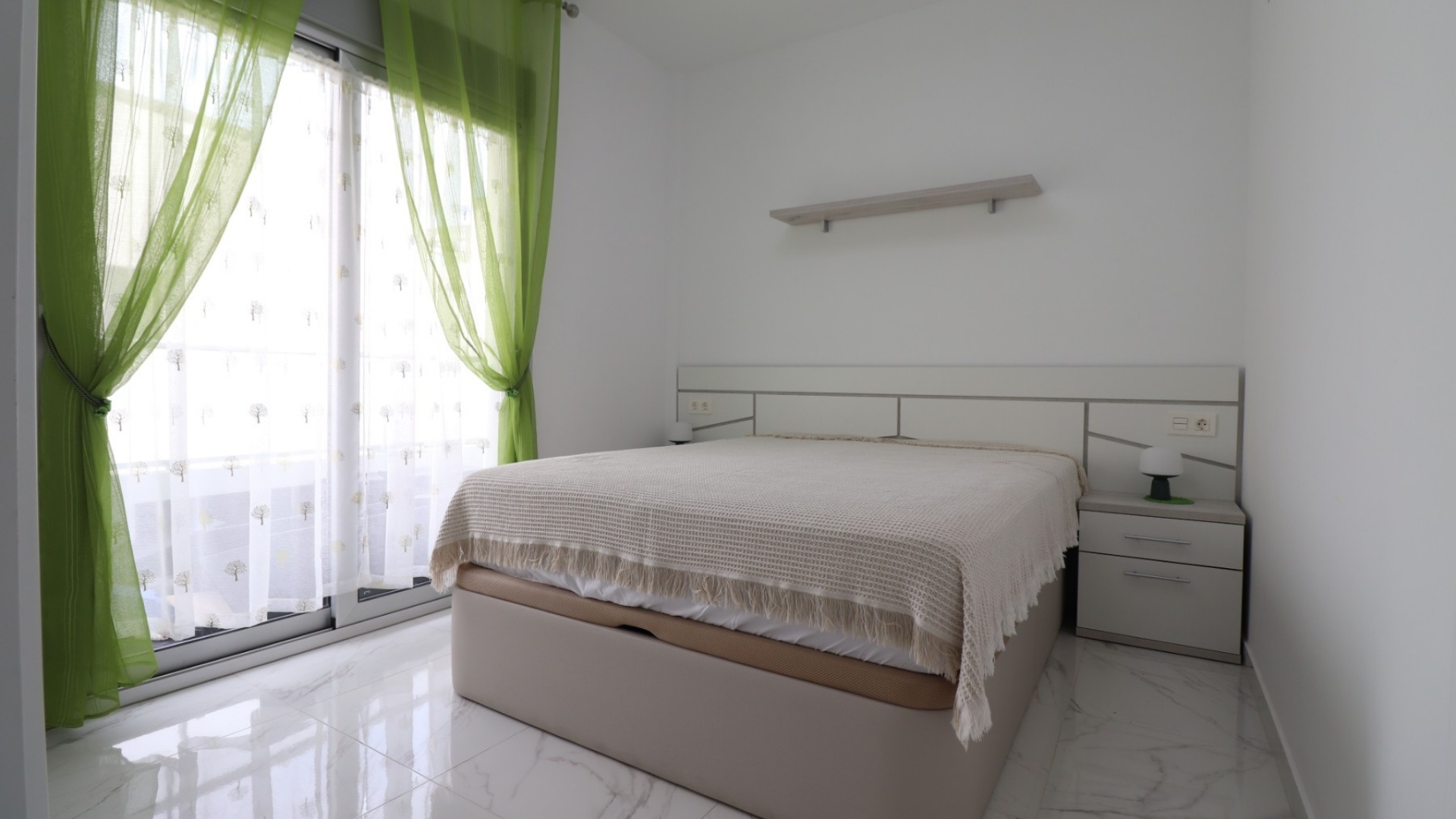 Återförsäljning - Lägenhet - Benijofar