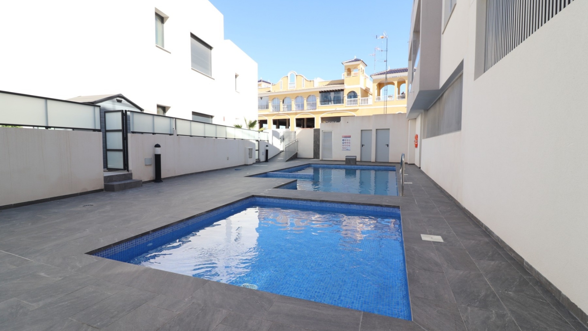 Återförsäljning - Lägenhet - Benijofar