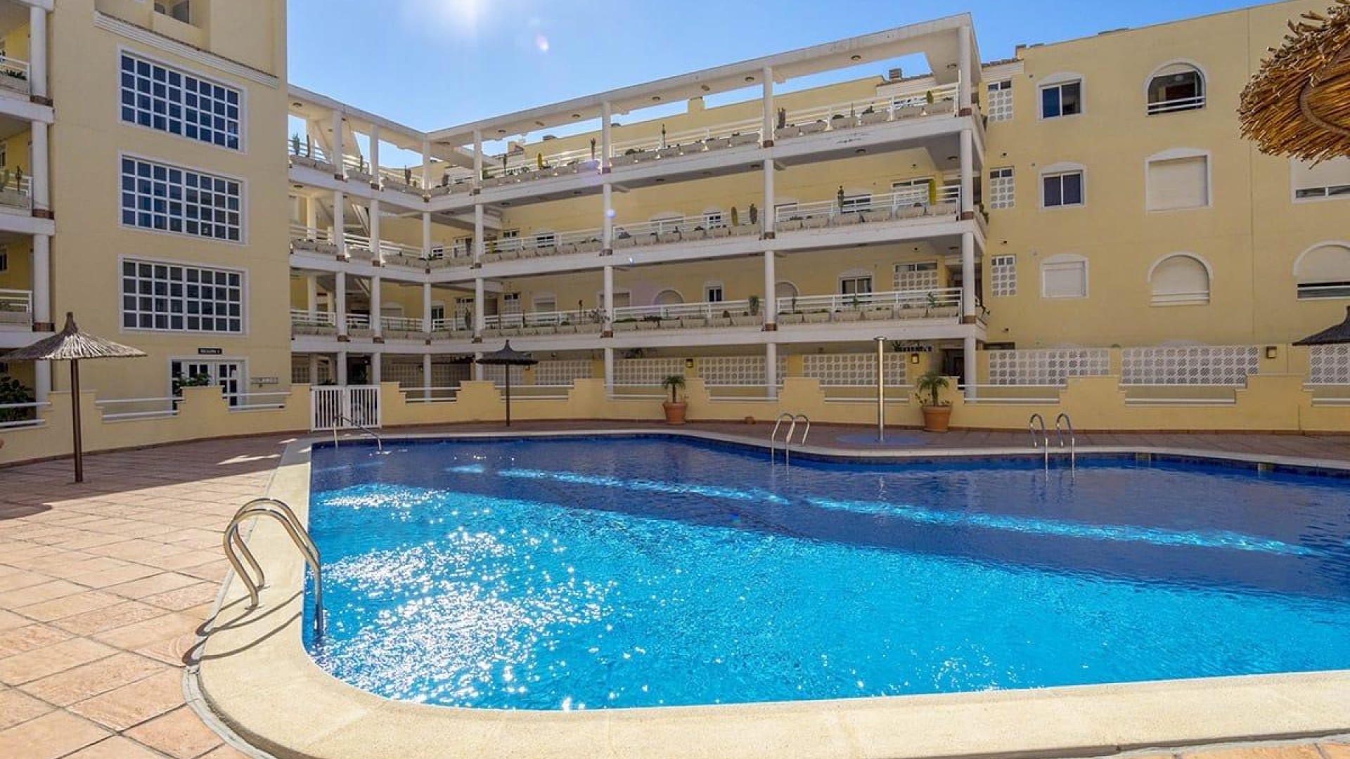 Återförsäljning - Lägenhet - Campoamor - dehesa de campoamor