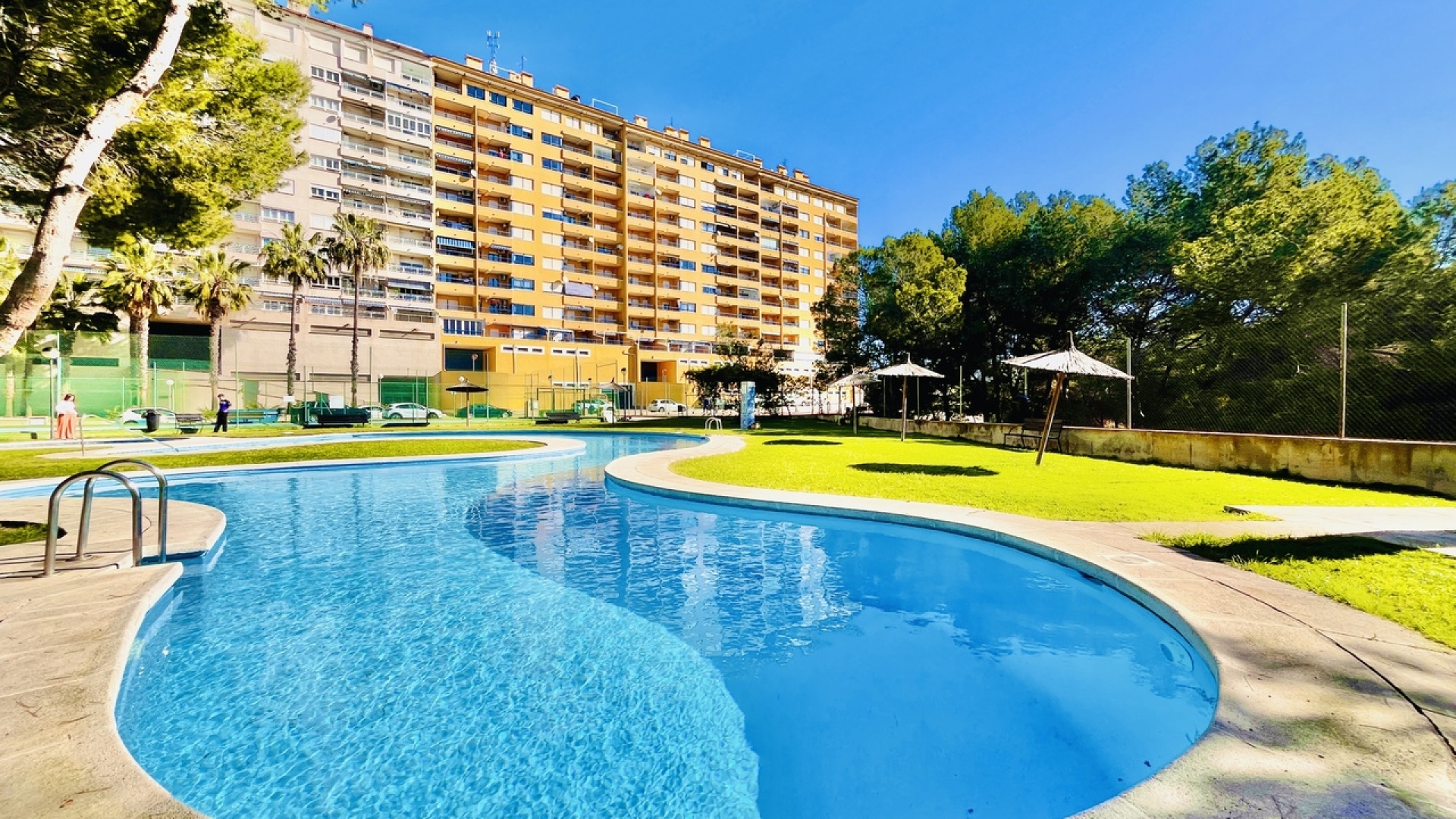 Återförsäljning - Lägenhet - Campoamor - dehesa de campoamor