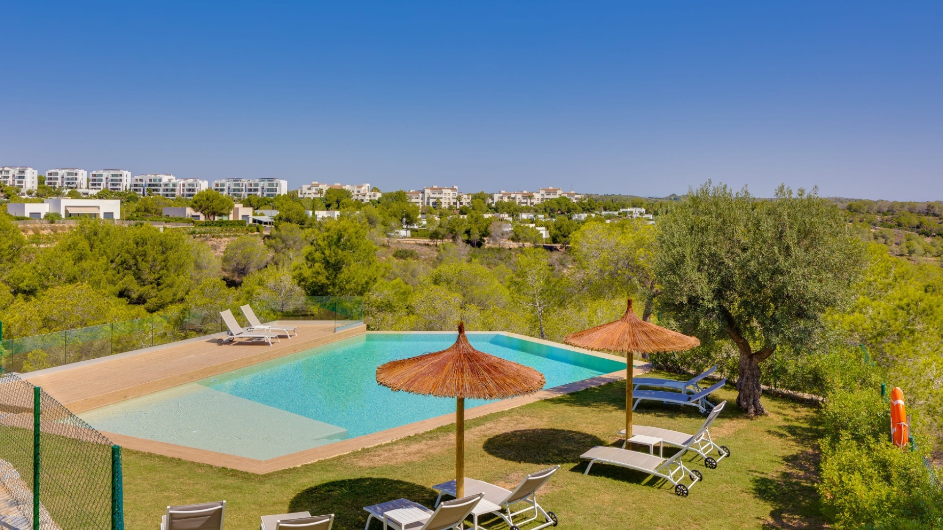 Återförsäljning - Lägenhet - Campoamor - Las Colinas Golf Club