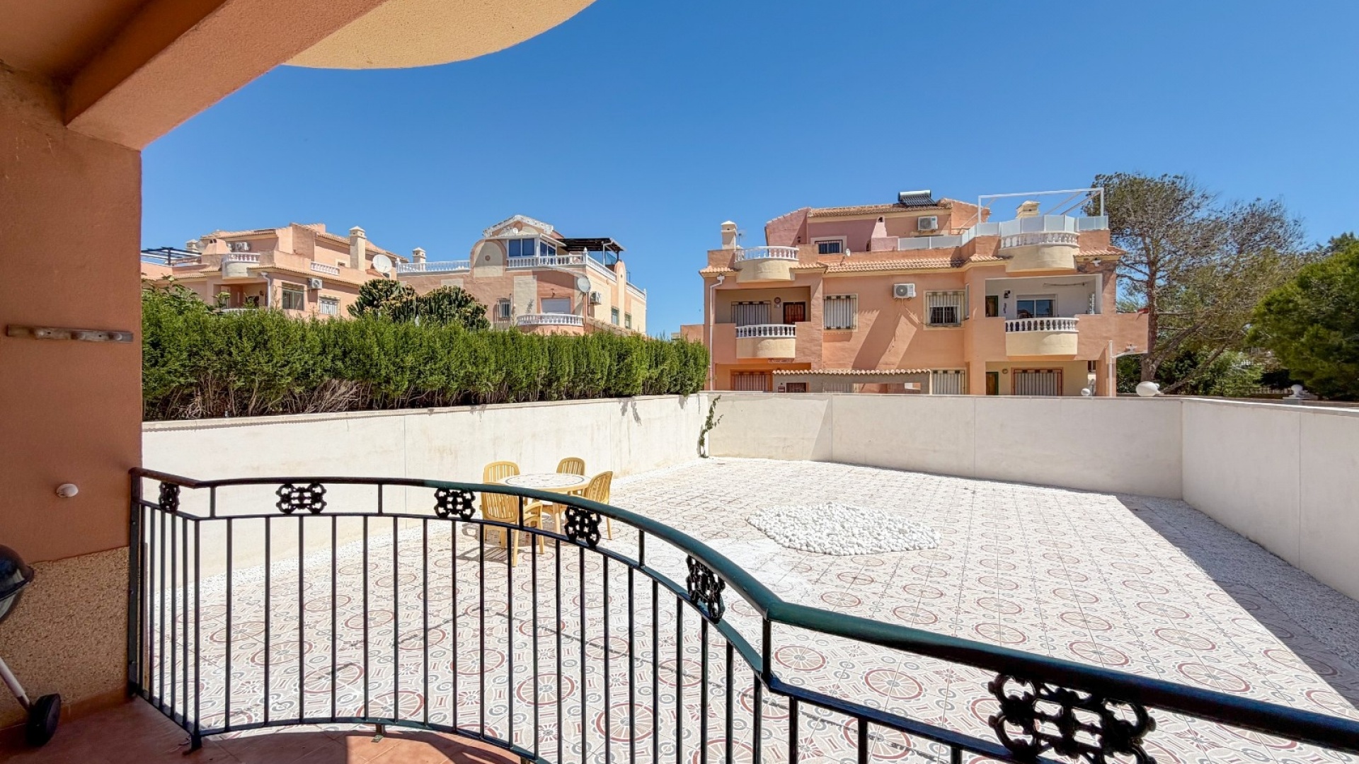Återförsäljning - Lägenhet - Campoamor - Las Ocas