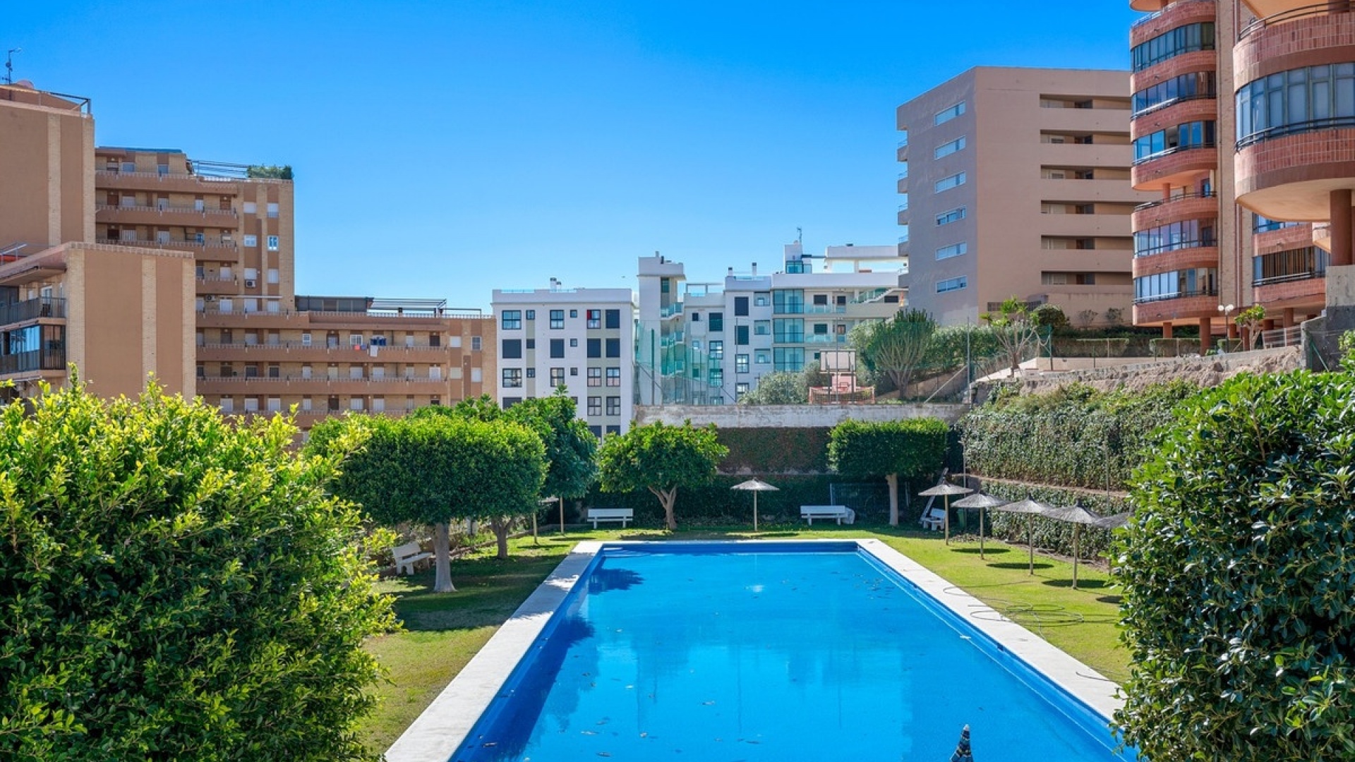 Återförsäljning - Lägenhet - Elche - Arenales del Sol