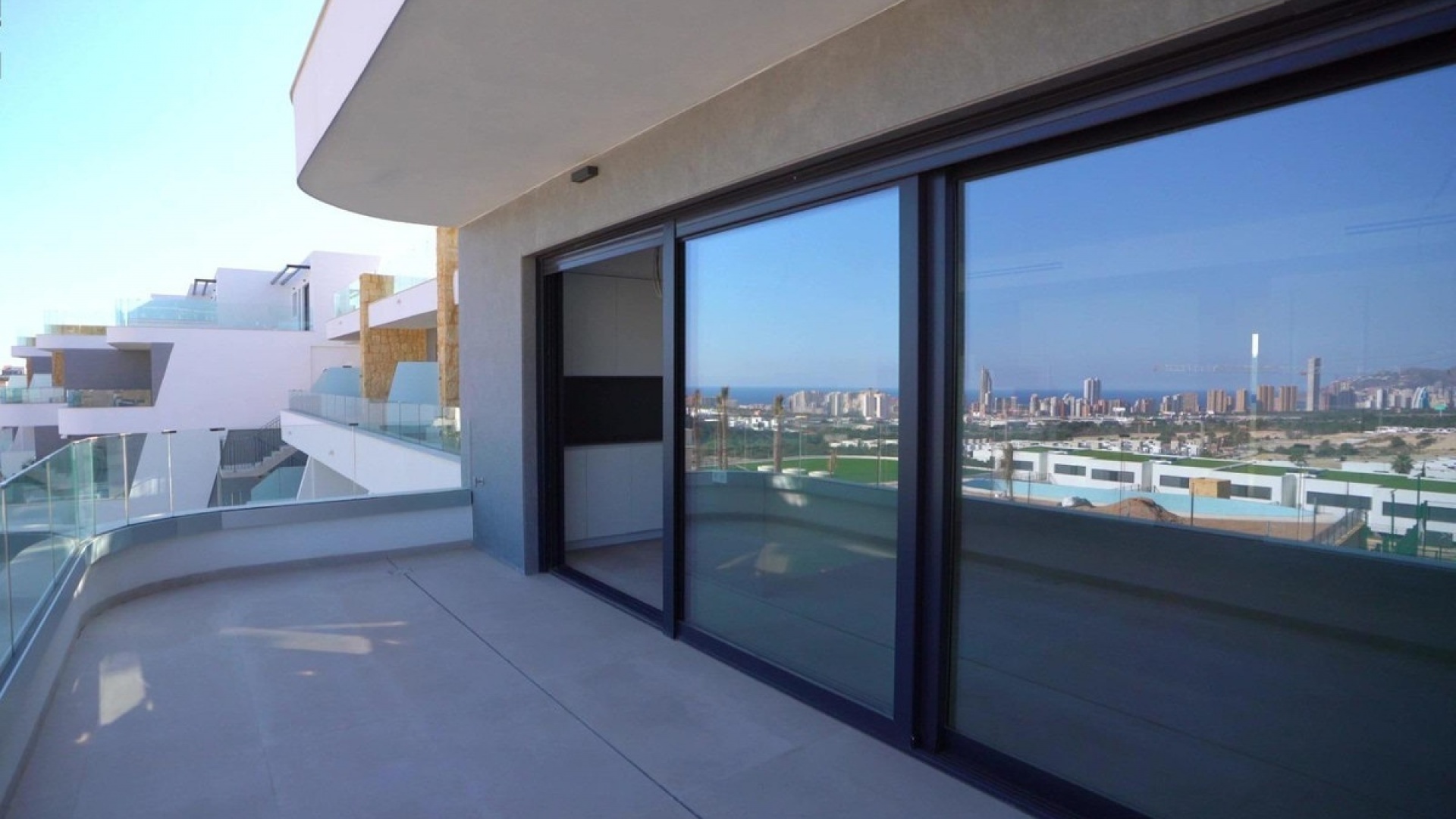 Återförsäljning - Lägenhet - Finestrat