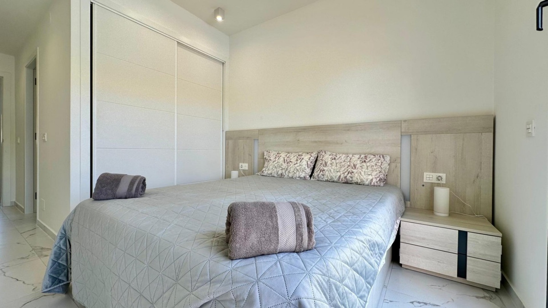 Återförsäljning - Lägenhet - Finestrat