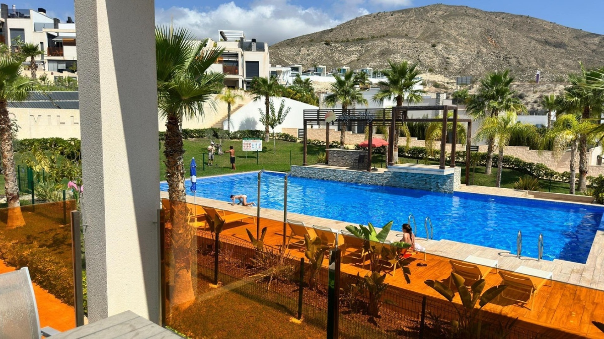 Återförsäljning - Lägenhet - Finestrat